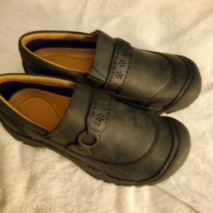 BRAND NEW KEEN KACI SLIP ONS